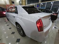 كرايسلر 300